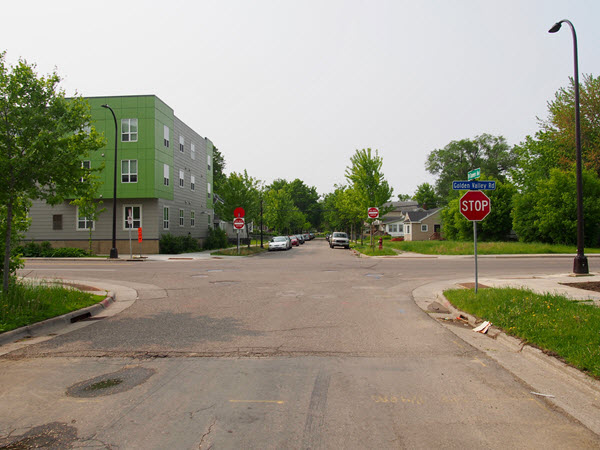 Queen Ave. N. and Golden Valley Rd. intersection