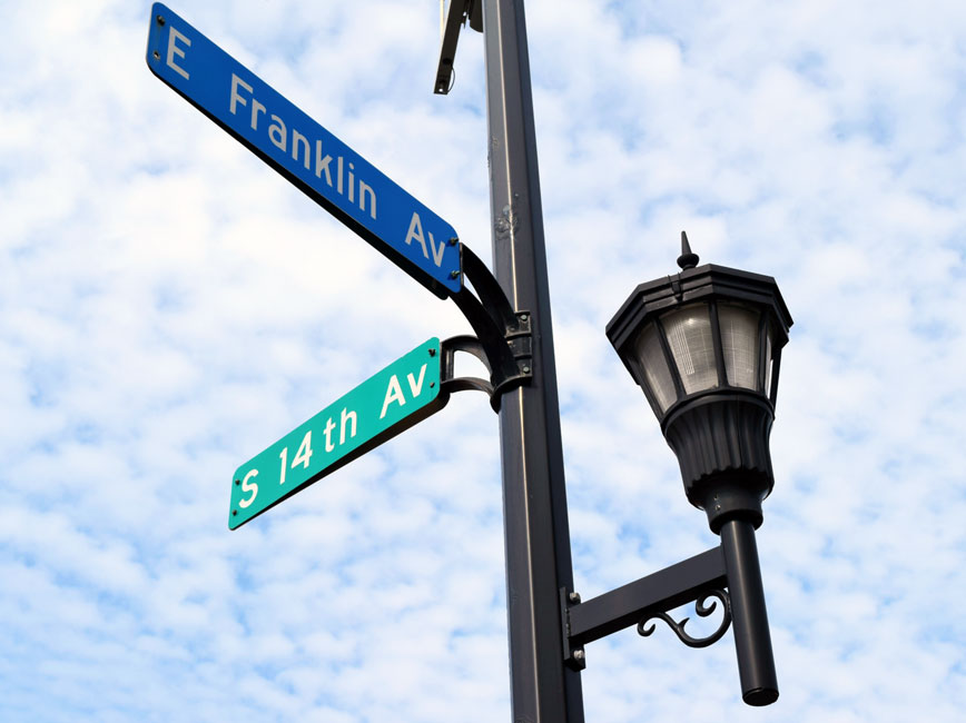 Street lamp at Franklin and 14th