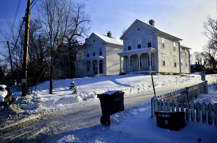 Loberg Houses 1990