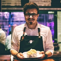 food server in bar