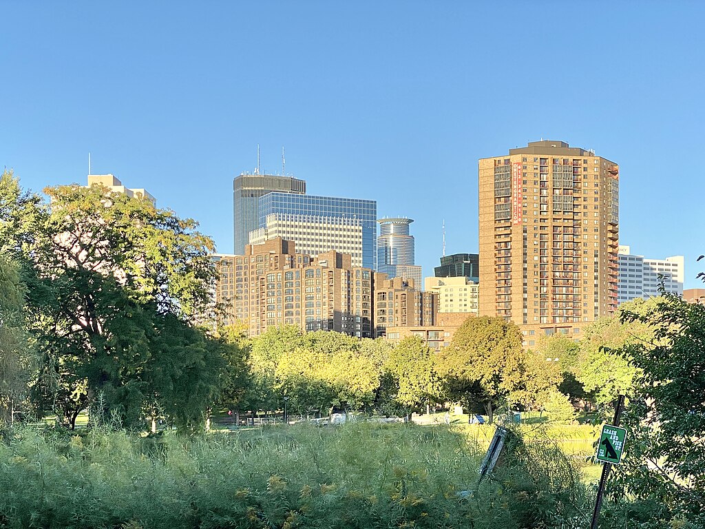 Loring park with skyline Loring park with skyline