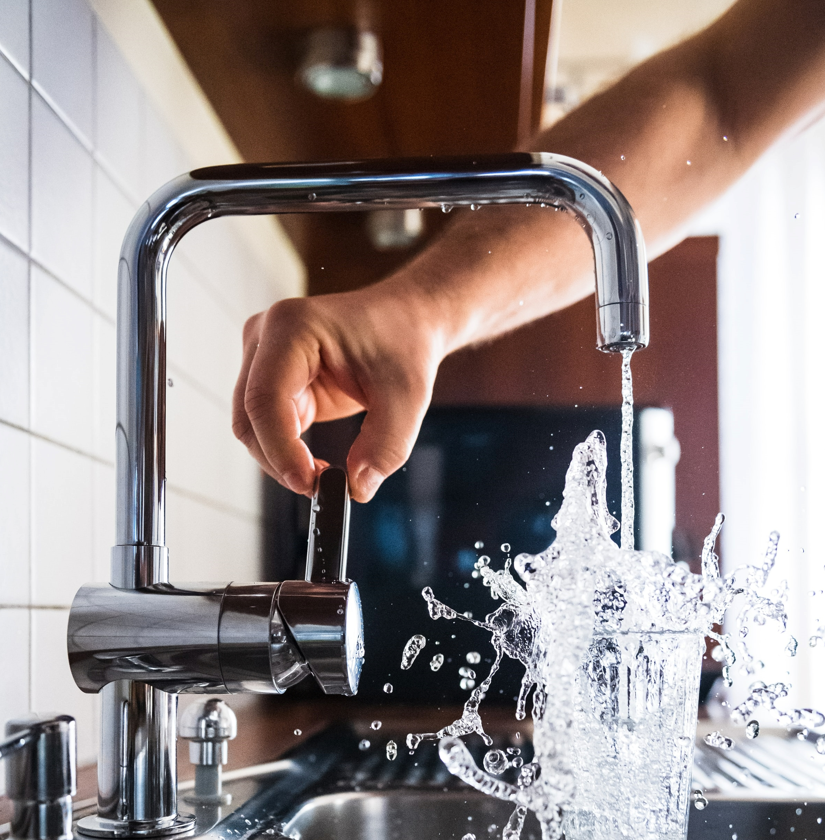 Tap water splashing